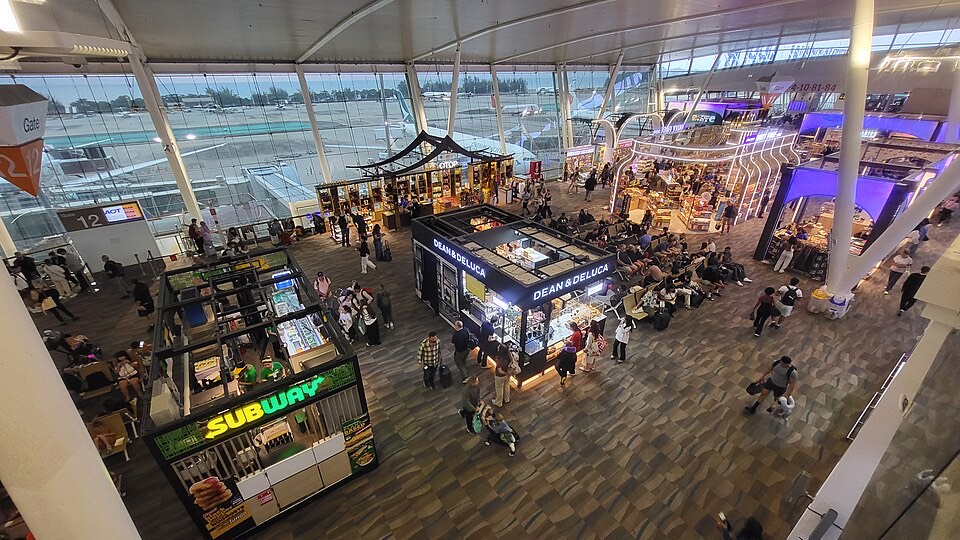 Shops and kiosks in the departures hall at Phuket International Airport